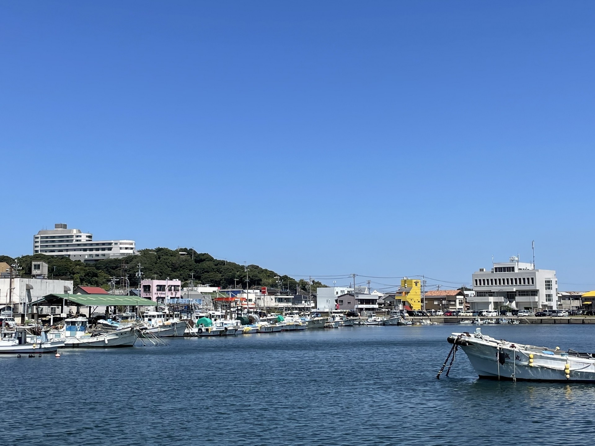 知多半島エリアの分譲住宅と海辺のレジャー