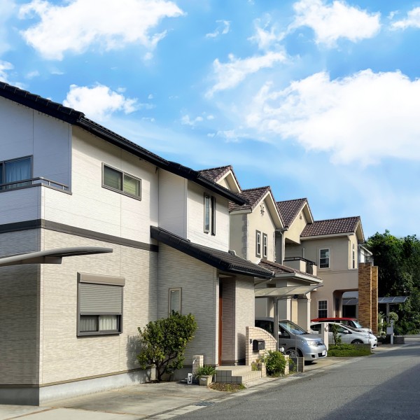 東郷町で探す「ゆとりある敷地」の分譲住宅。駐車スペースも趣味空間も確保！