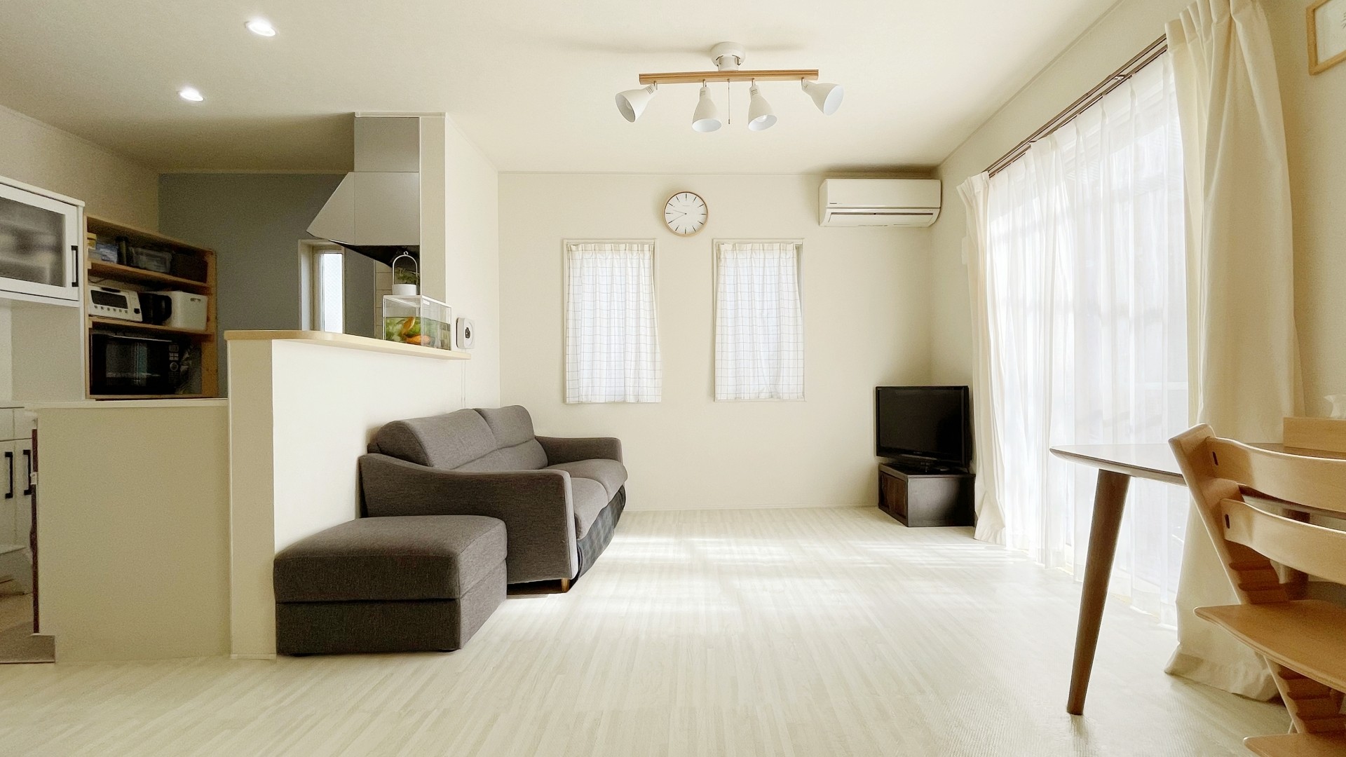 知立市の分譲住宅で実現する「光と風を感じる」南向きリビングの魅力