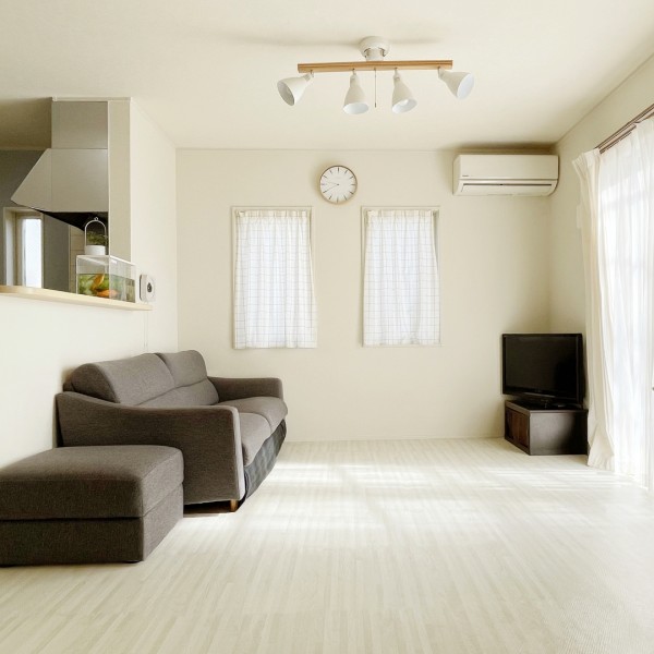 知立市の分譲住宅で実現する「光と風を感じる」南向きリビングの魅力