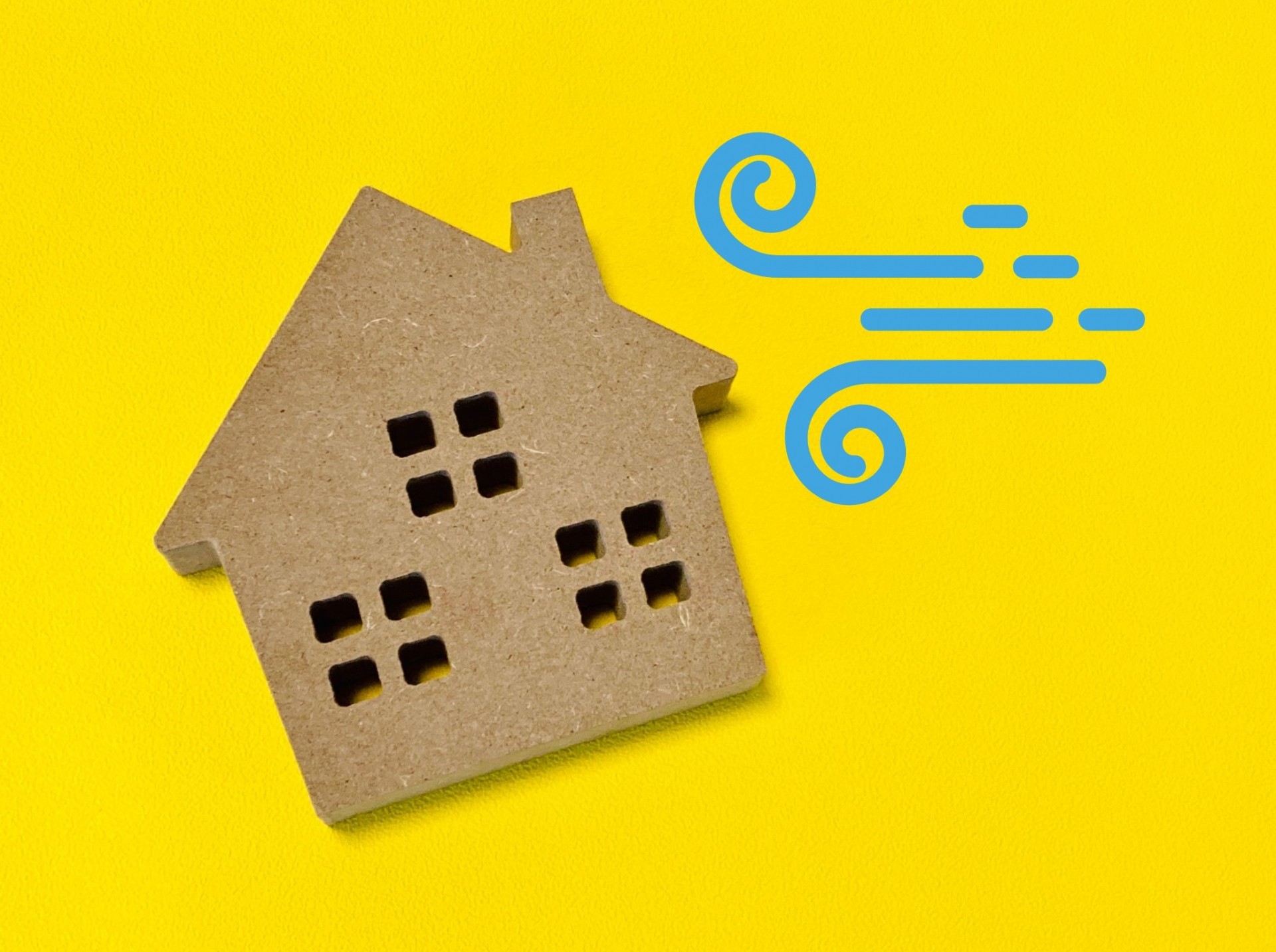 豊橋市の風が強い地域に適した分譲住宅の外構と窓配置