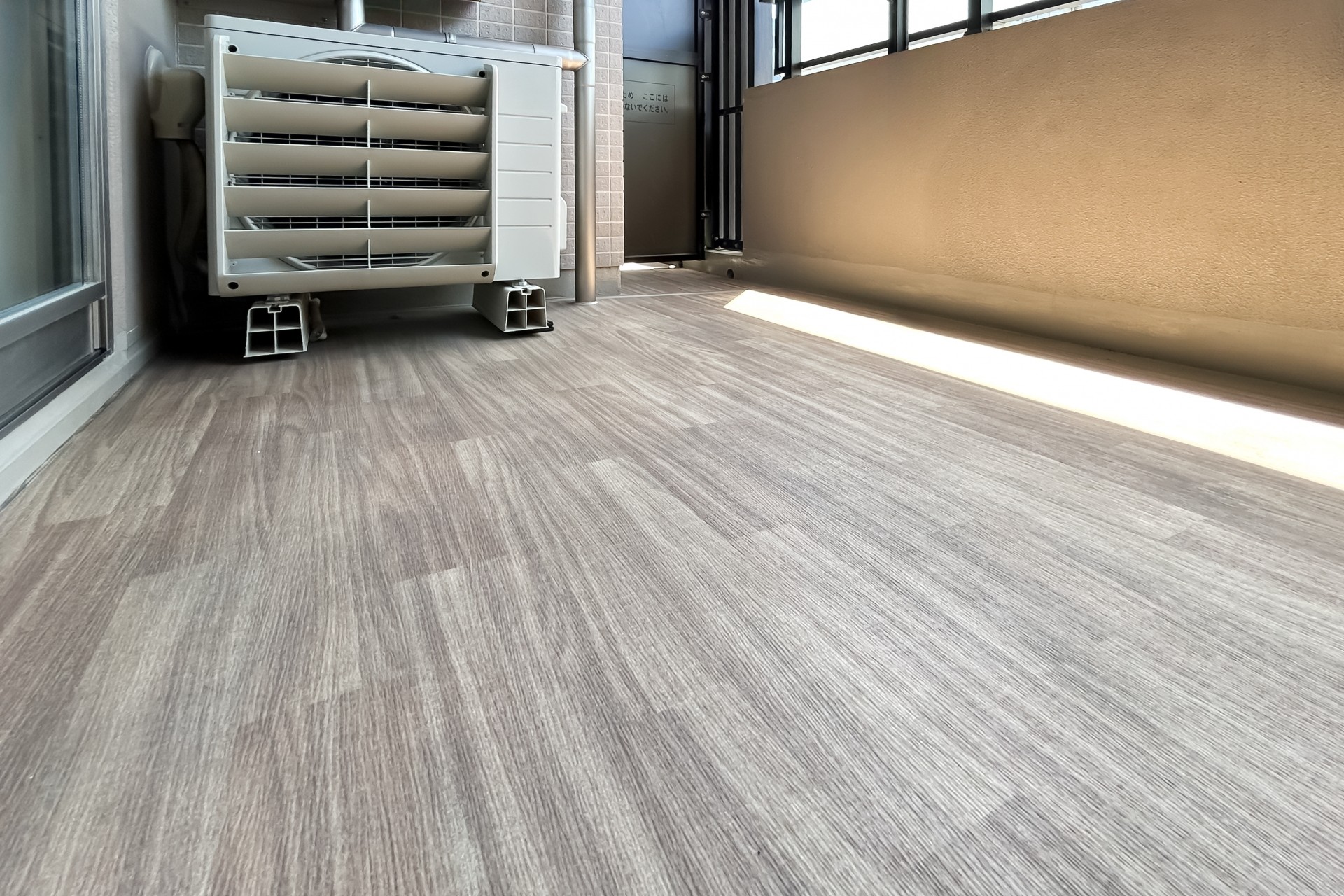 武蔵野市の分譲住宅で判断が分かれる、バルコニーを使う季節・使わない季節