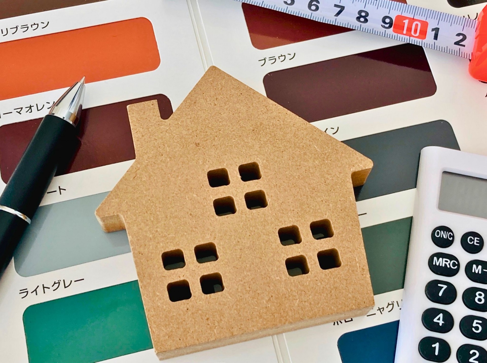 小牧市で長持ちする外壁材を選ぶ分譲住宅のメンテナンス視点