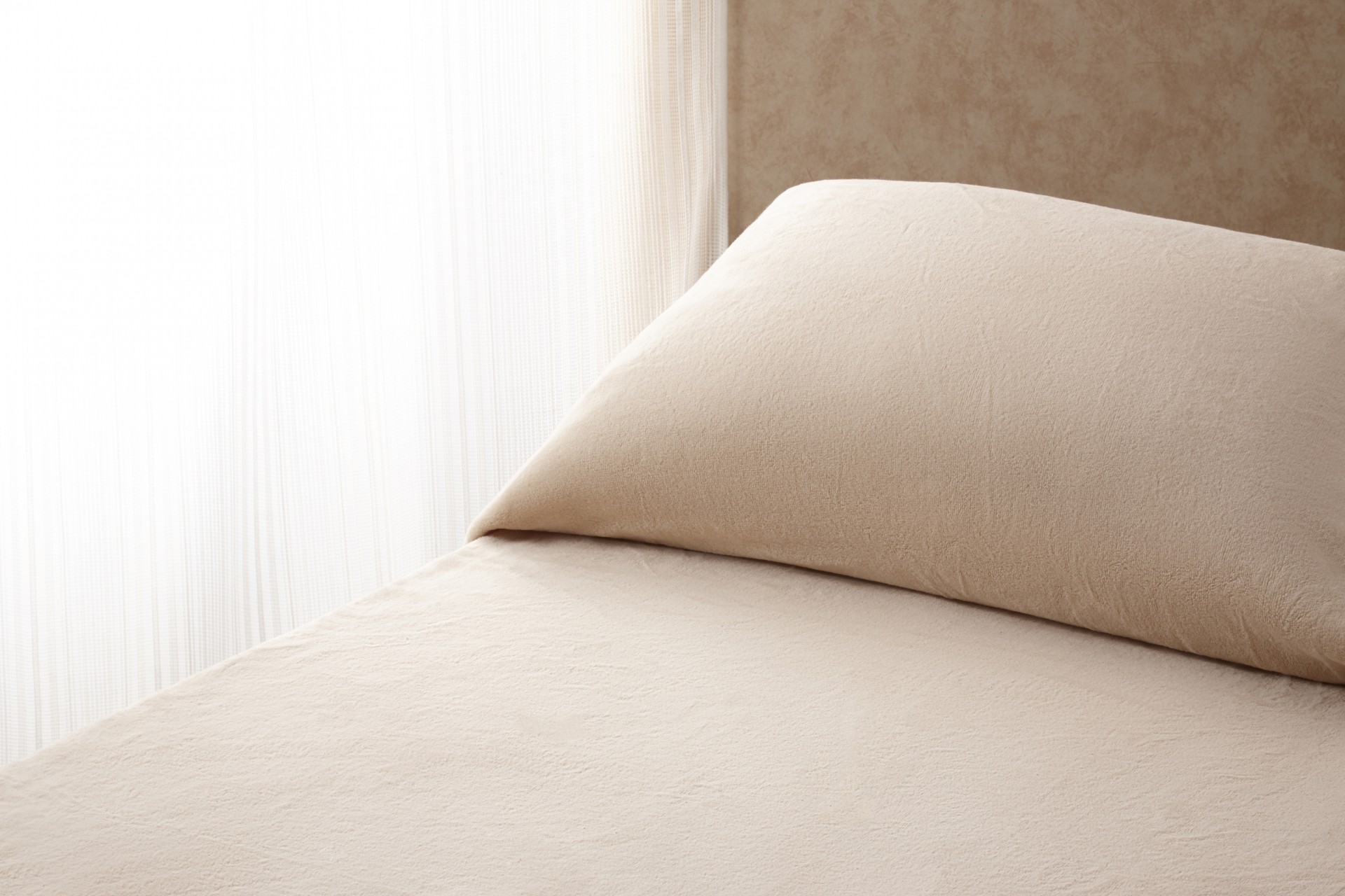 豊橋市の分譲住宅で意外と重要な、寝室の窓位置と朝の光の入り方