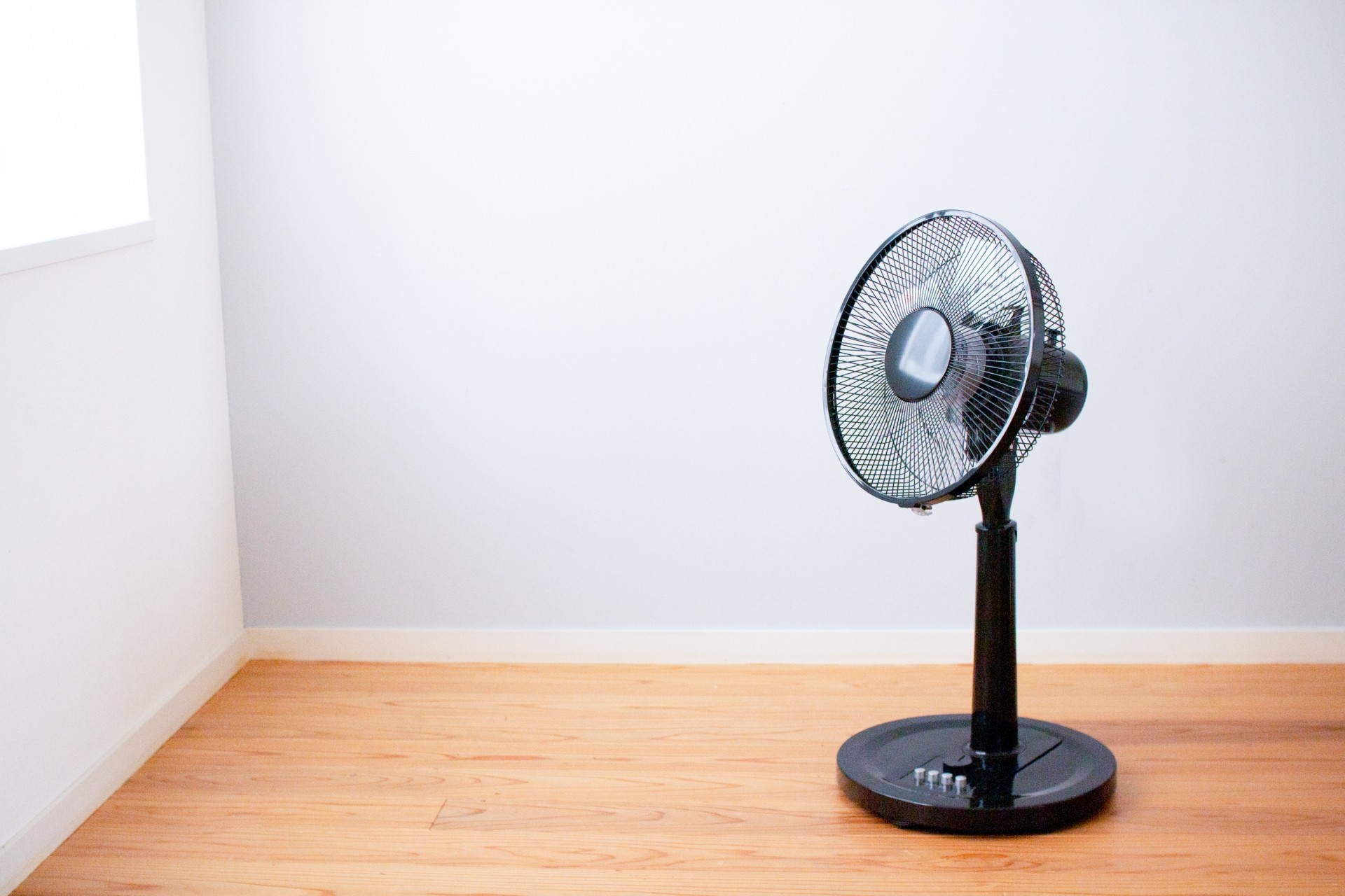 小牧市の分譲住宅で起きやすい、夏場に使われなくなる部屋の条件